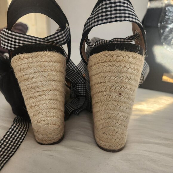 Express NWT Black Espadrille wedge wrap around ankle shoes - Picture 10 of 14